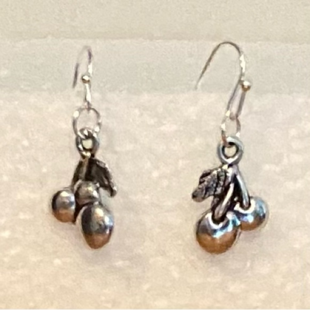 NEW Apple earrings